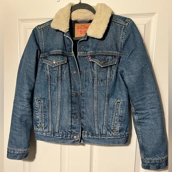 Levi Strauss Jean Jacket with Sherpa Collar - Picture 1 of 5